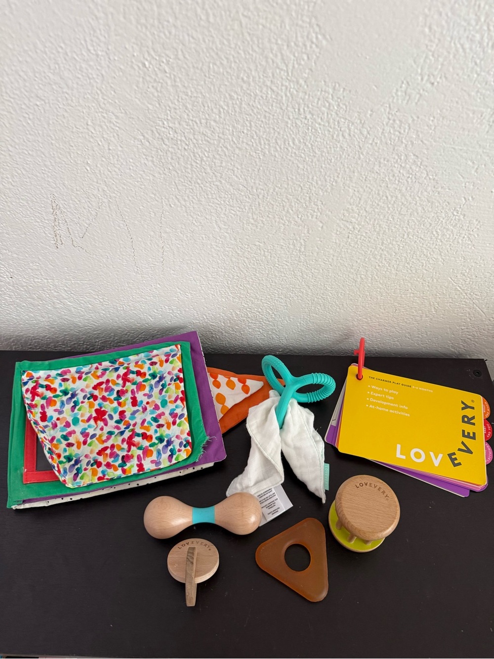 Lovevery Charmer Play Kit 3-4 Months Montessori Play Kit Toys